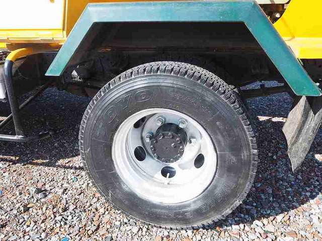 いすゞフォワードミキサー車（コンクリートミキサー）中型（4t）[写真26]