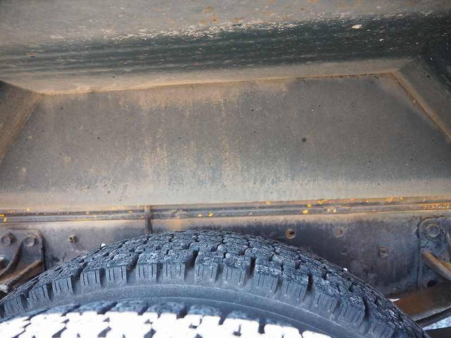 いすゞフォワードミキサー車（コンクリートミキサー）中型（4t）[写真27]