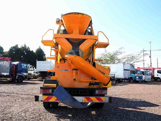 いすゞフォワードミキサー車（コンクリートミキサー）中型（4t）[写真04]