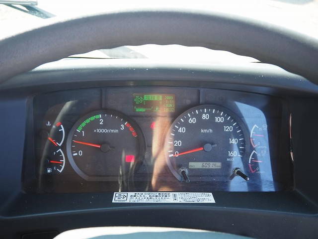 いすゞフォワードミキサー車（コンクリートミキサー）中型（4t）[写真40]