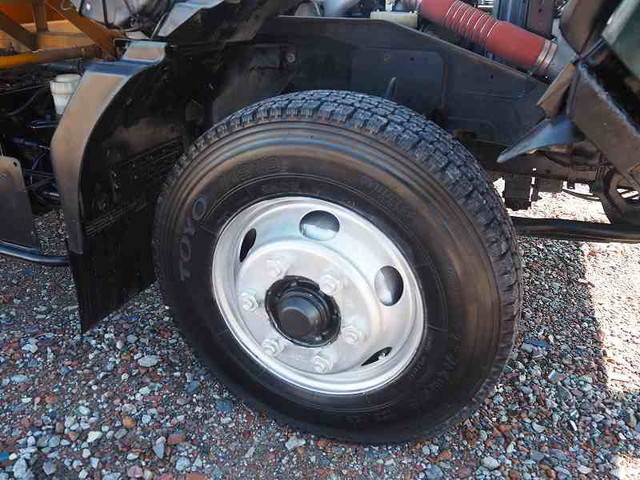 いすゞフォワードミキサー車（コンクリートミキサー）中型（4t）[写真08]