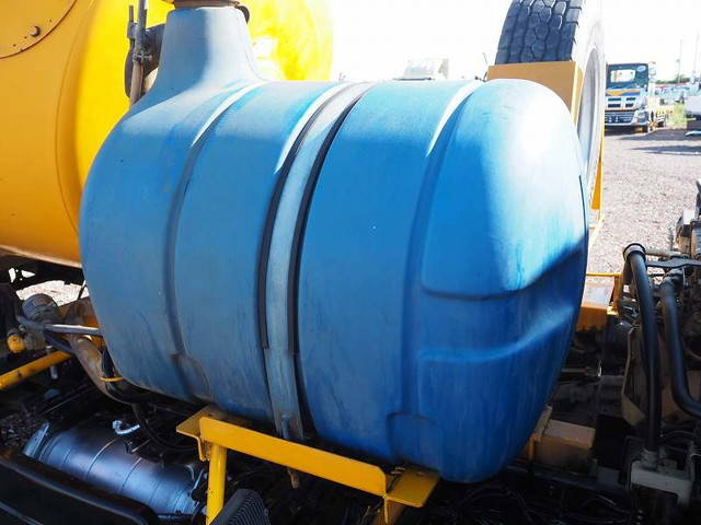 いすゞフォワードミキサー車（コンクリートミキサー）中型（4t）[写真09]