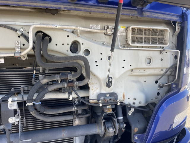 三菱ふそうスーパーグレートダンプ大型（10t）[写真06]