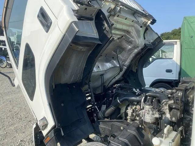 いすゞフォワード平ボディ中型（4t）[写真11]