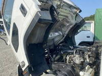 いすゞフォワード平ボディ中型（4t）[写真12]