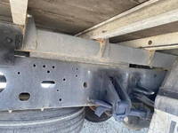 いすゞフォワード平ボディ中型（4t）[写真31]