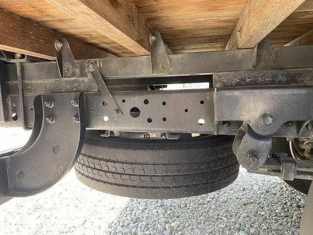 日野デュトロ平ボディ小型（2t・3t）[写真31]