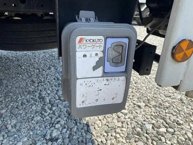 日野デュトロ平ボディ小型（2t・3t）[写真32]