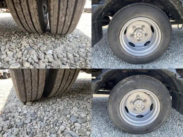 日野デュトロ平ボディ小型（2t・3t）[写真38]