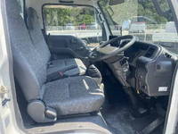 日産アトラス平ボディ小型（2t・3t）[写真14]