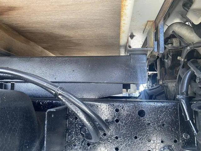 日産アトラス平ボディ小型（2t・3t）[写真23]