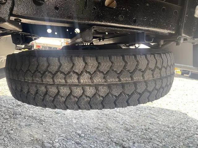 日産アトラス平ボディ小型（2t・3t）[写真28]