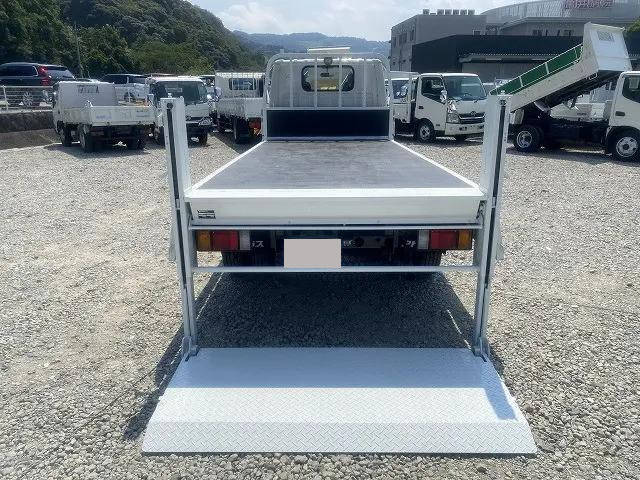 日産アトラス平ボディ小型（2t・3t）[写真09]