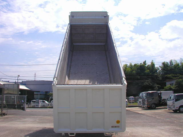 三菱ふそうスーパーグレート深ダンプ（土砂禁ダンプ）大型（10t）[写真10]