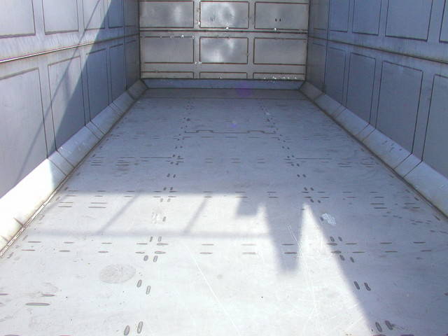 三菱ふそうスーパーグレート深ダンプ（土砂禁ダンプ）大型（10t）[写真11]