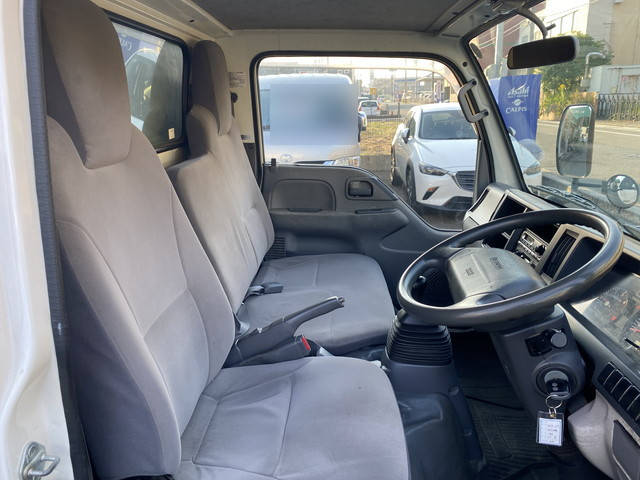 いすゞエルフ幌車小型（2t・3t）[写真08]