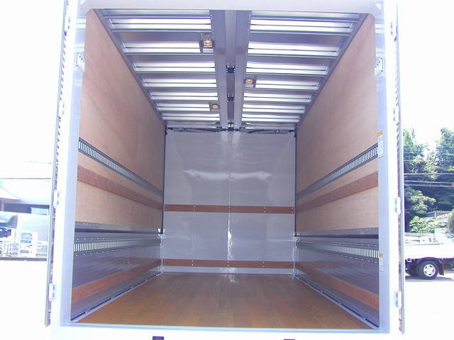 日野デュトロアルミウイング小型（2t・3t）[写真13]