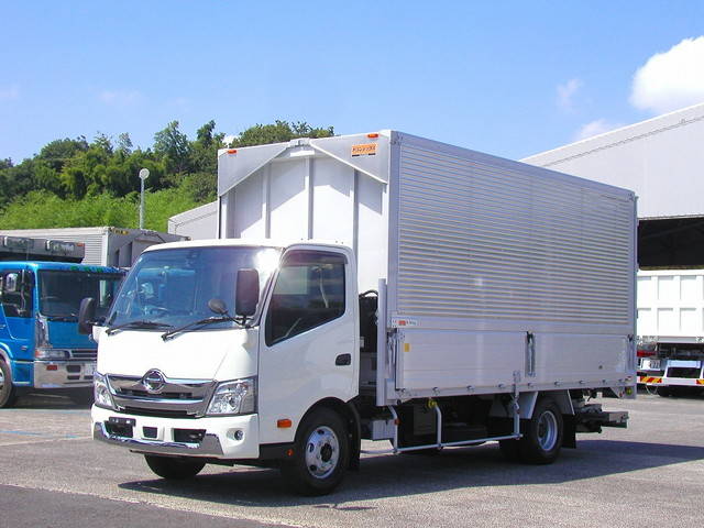 日野デュトロアルミウイング小型（2t・3t）[写真04]