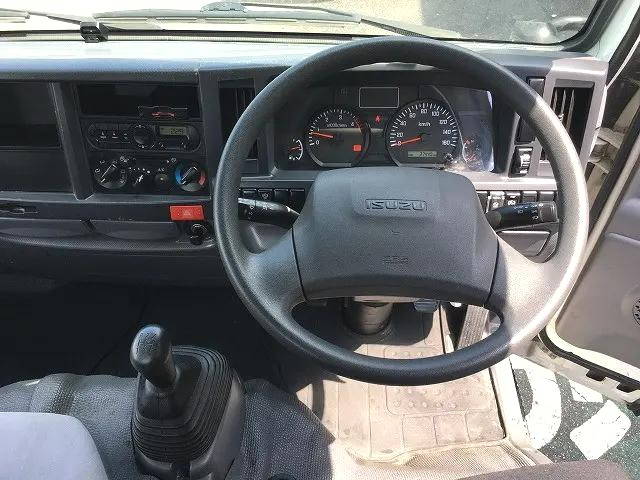 いすゞエルフ平ボディ小型（2t・3t）[写真22]