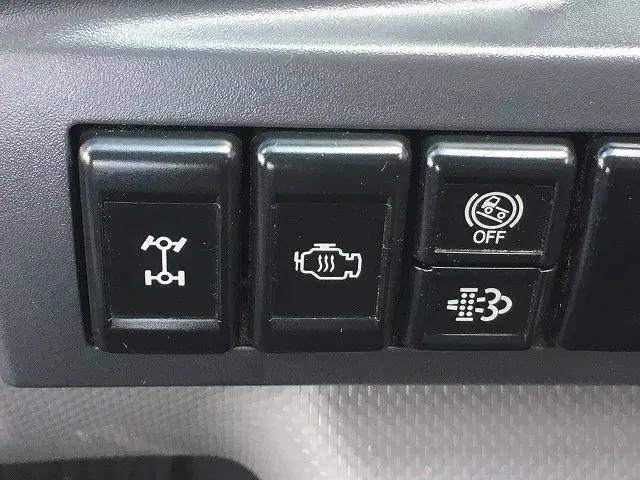 いすゞエルフ平ボディ小型（2t・3t）[写真25]