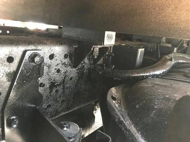 いすゞエルフ平ボディ小型（2t・3t）[写真32]