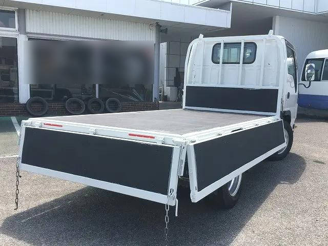 いすゞエルフ平ボディ小型（2t・3t）[写真07]