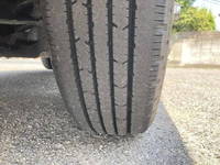 いすゞエルフアルミバン小型（2t・3t）[写真21]