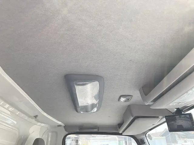 いすゞエルフアルミバン小型（2t・3t）[写真27]