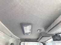 いすゞエルフアルミバン小型（2t・3t）[写真28]