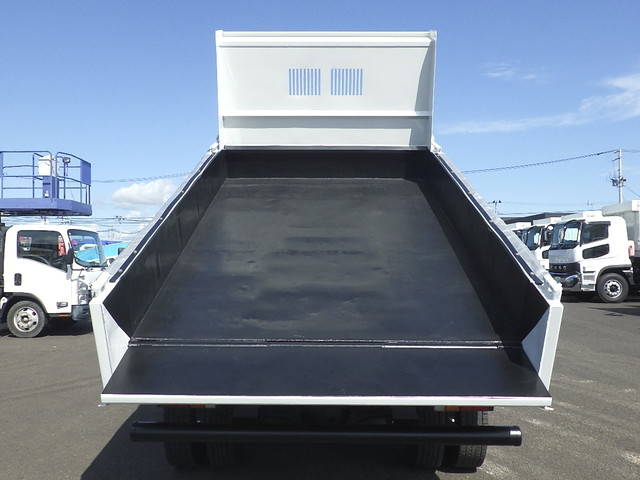 いすゞフォワードダンプ中型（4t）[写真10]