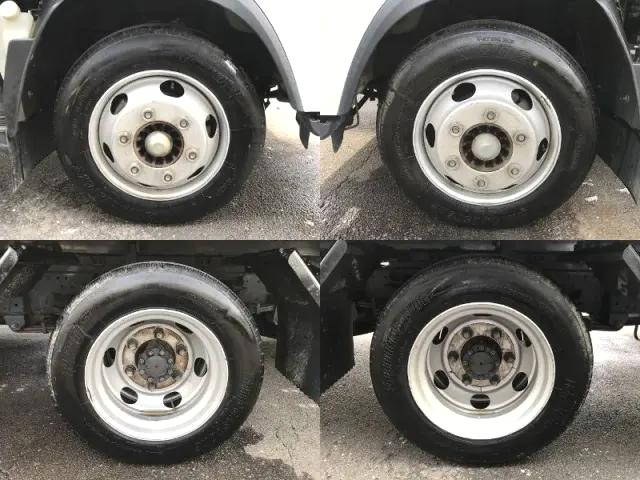 いすゞエルフセーフティローダー小型（2t・3t）[写真25]