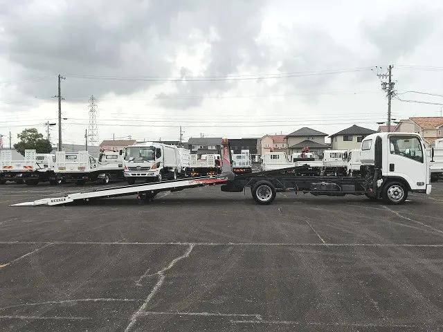 いすゞエルフセーフティローダー小型（2t・3t）[写真08]