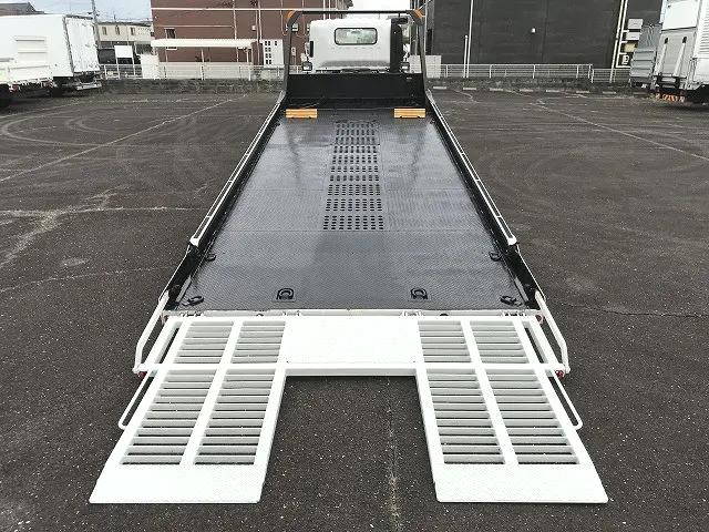 いすゞエルフセーフティローダー小型（2t・3t）[写真09]