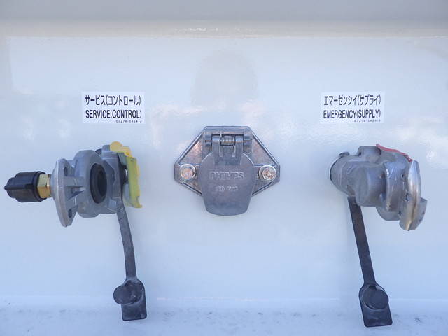 その他のメーカーその他の車種重機運搬トレーラー大型（10t）[写真09]