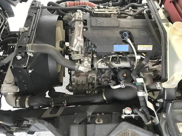 三菱ふそうキャンタークレーン4段小型（2t・3t）[写真15]