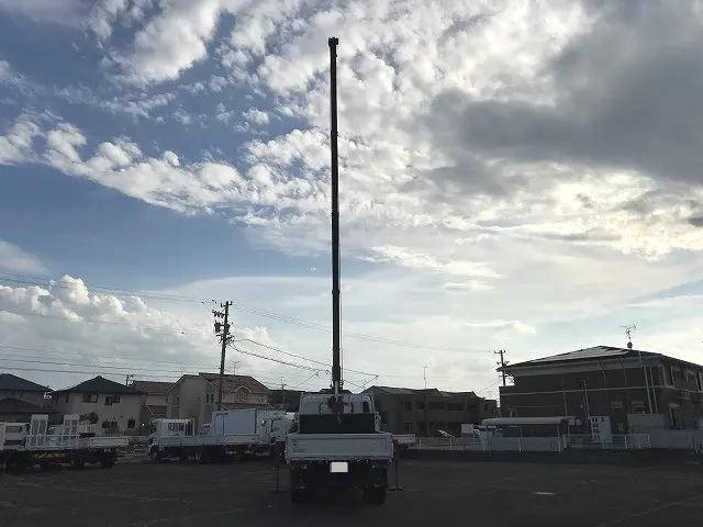 三菱ふそうキャンタークレーン4段小型（2t・3t）[写真08]