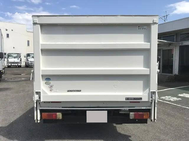 日野デュトロダブルキャブ（Wキャブ）小型（2t・3t）[写真10]