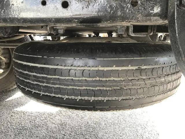 日野デュトロダブルキャブ（Wキャブ）小型（2t・3t）[写真20]