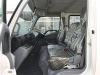 日野デュトロダブルキャブ（Wキャブ）小型（2t・3t）[写真25]