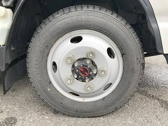 いすゞエルフ平ボディ小型（2t・3t）[写真15]