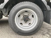 いすゞエルフ平ボディ小型（2t・3t）[写真20]