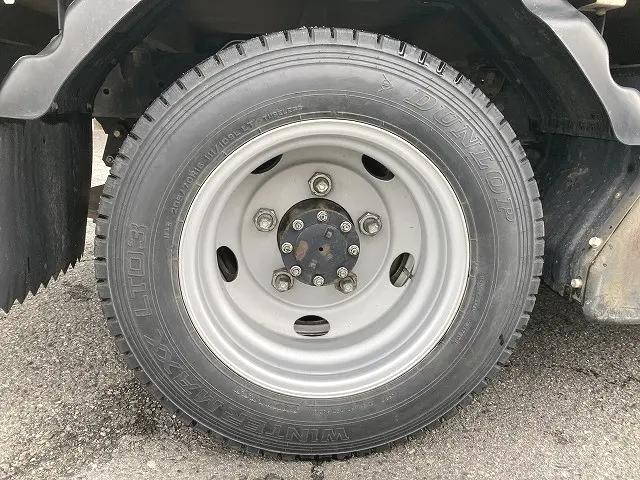 いすゞエルフ平ボディ小型（2t・3t）[写真21]