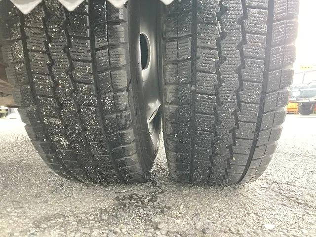 いすゞエルフ平ボディ小型（2t・3t）[写真22]