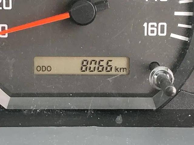 いすゞエルフ平ボディ小型（2t・3t）[写真30]