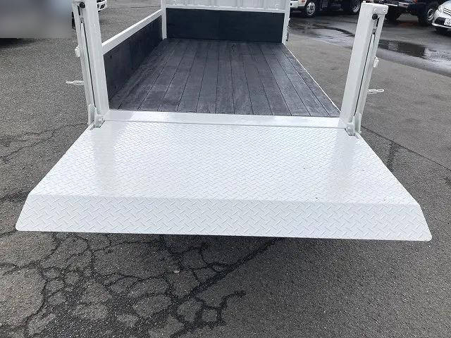 いすゞエルフ平ボディ小型（2t・3t）[写真05]