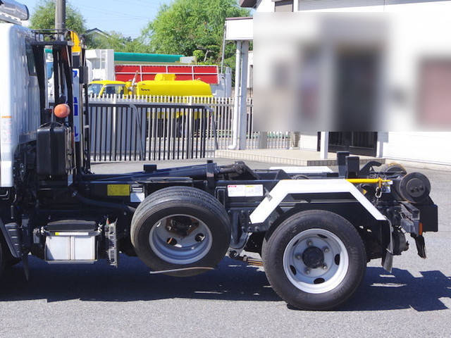 三菱ふそうキャンターコンテナ専用車小型（2t・3t）[写真17]