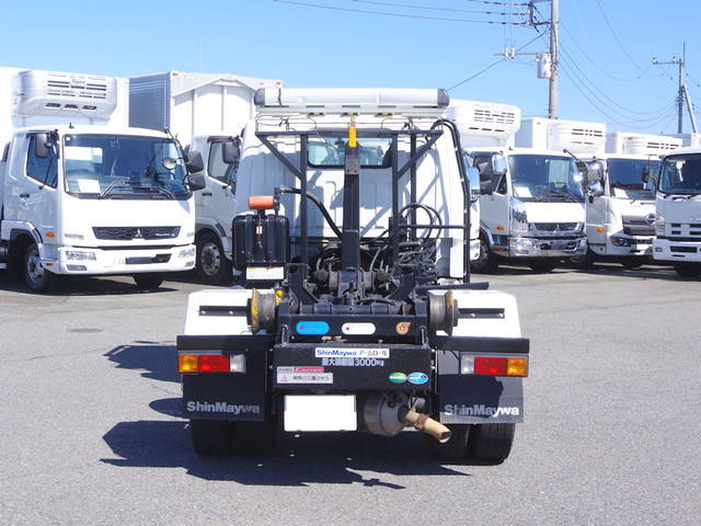 三菱ふそうキャンターコンテナ専用車小型（2t・3t）[写真18]