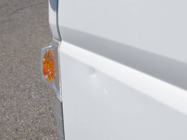 三菱ふそうキャンターコンテナ専用車小型（2t・3t）[写真20]