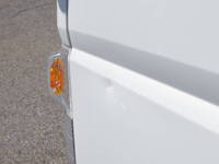 三菱ふそうキャンターコンテナ専用車小型（2t・3t）[写真21]