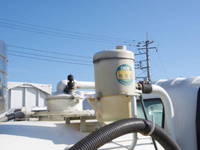 いすゞエルフバキュームカー小型（2t・3t）[写真14]